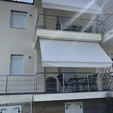 Gospodarstwo wiejskie Sofia' S House *